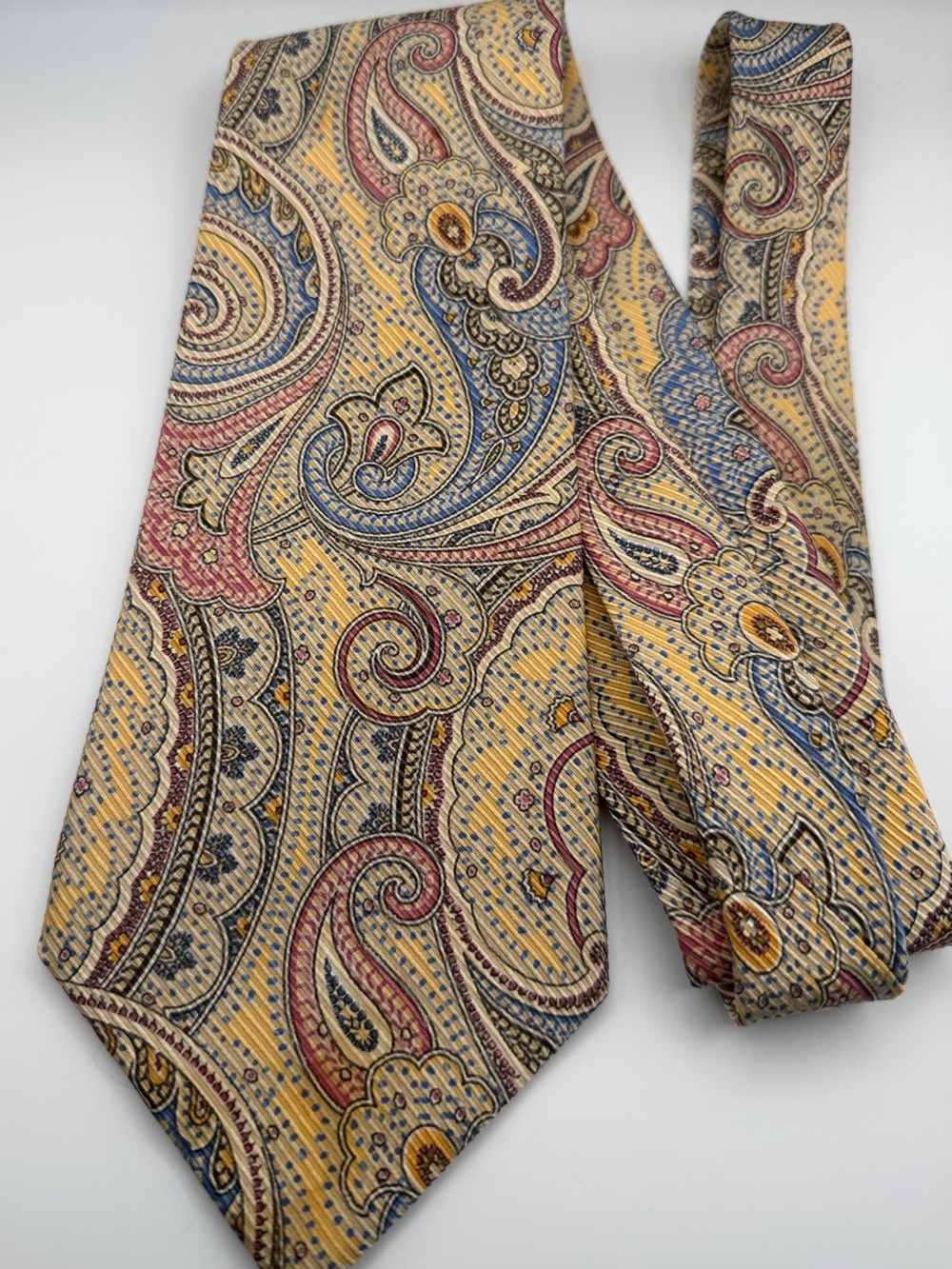 Ralph Lauren 100% Silk Paisley Tie Made Italy Buttery Yellow Blue Pink